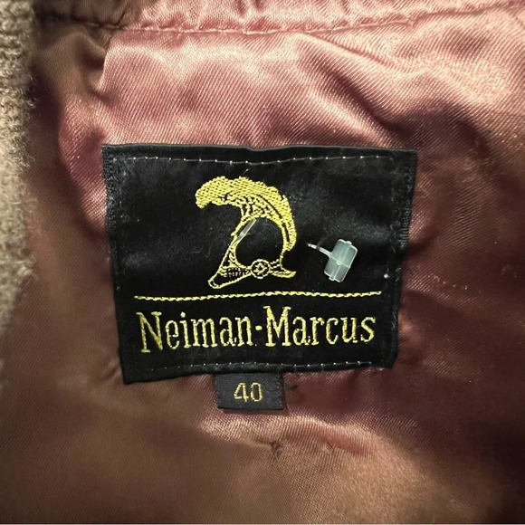 Vintage Nieman Marcus Suede Leather Bomber Jacket Tan Size 40 US L Made in Korea - Picture 4 of 7